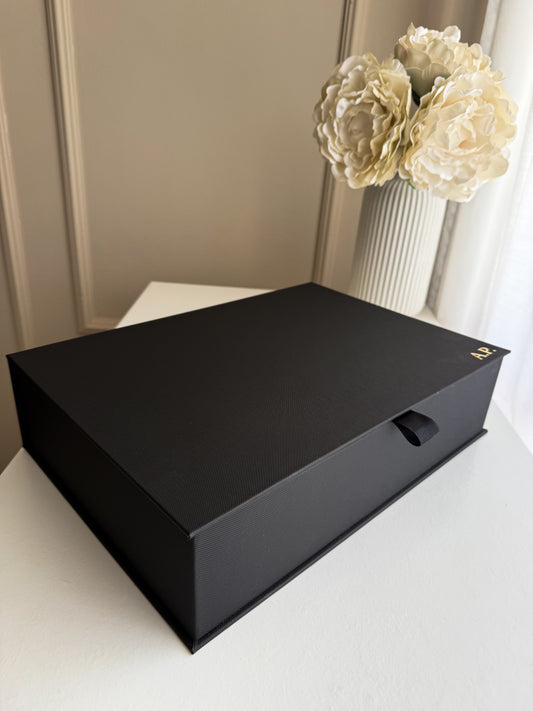 Caixa Porta-relógios personalizada (35cmx21cmx8cm)