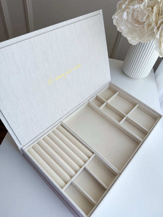 Caixa Porta-Jóias em Linho Pérola Personalizada (38cmx21cmx4cm)