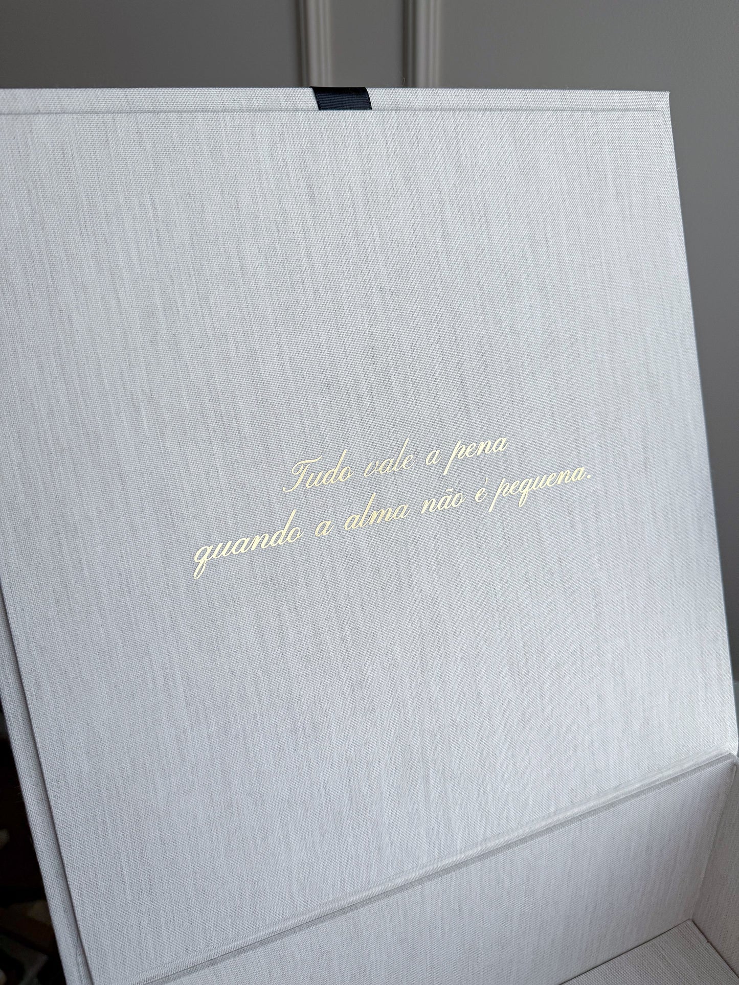 ETERNAL BOX - Caixa em Linho Luxo Personalizada para Recordações