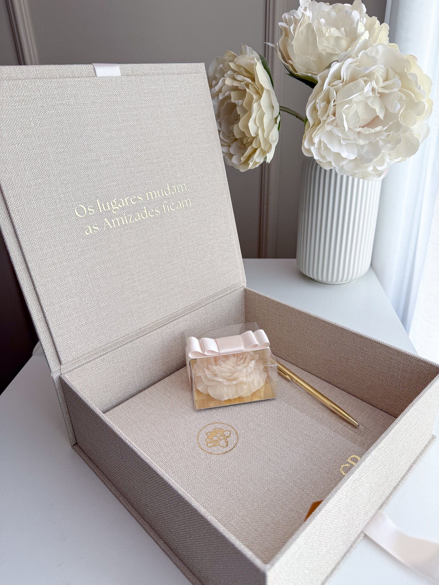 SPECIAL BOX • Notebook + Vela Perfumada (23cmx23cmx8cm)