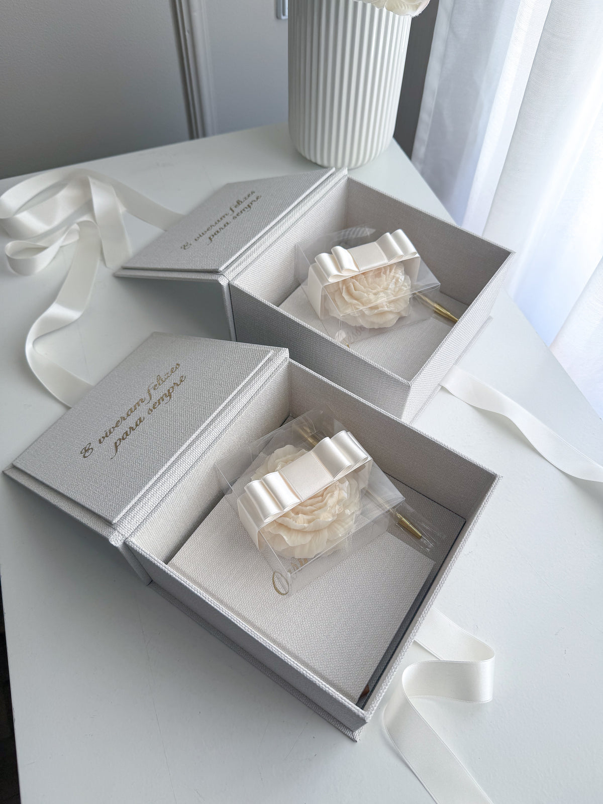 MINI SPECIAL BOX • Mini Notebook + Scented Candle (16cmx16cmx8cm)