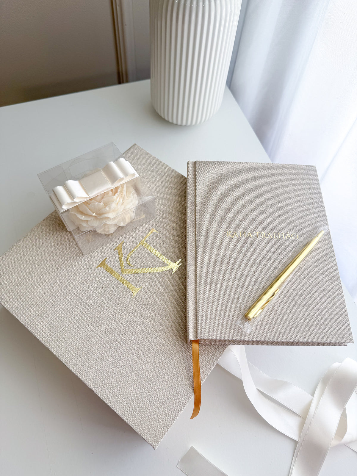 SPECIAL BOX • Diário da Gratidão + Vela Perfumada (23cmx23cmx7,5cm)