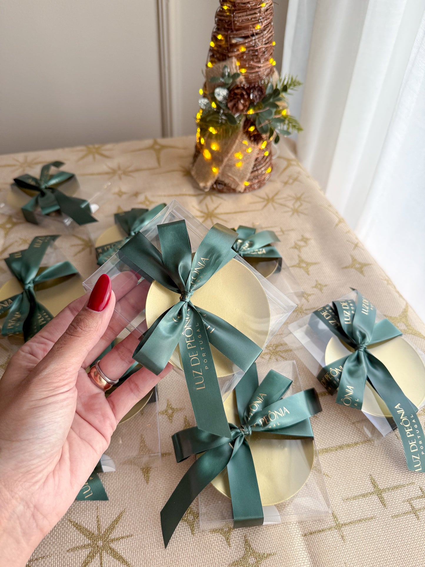 Castiçal Dourado 9 cm