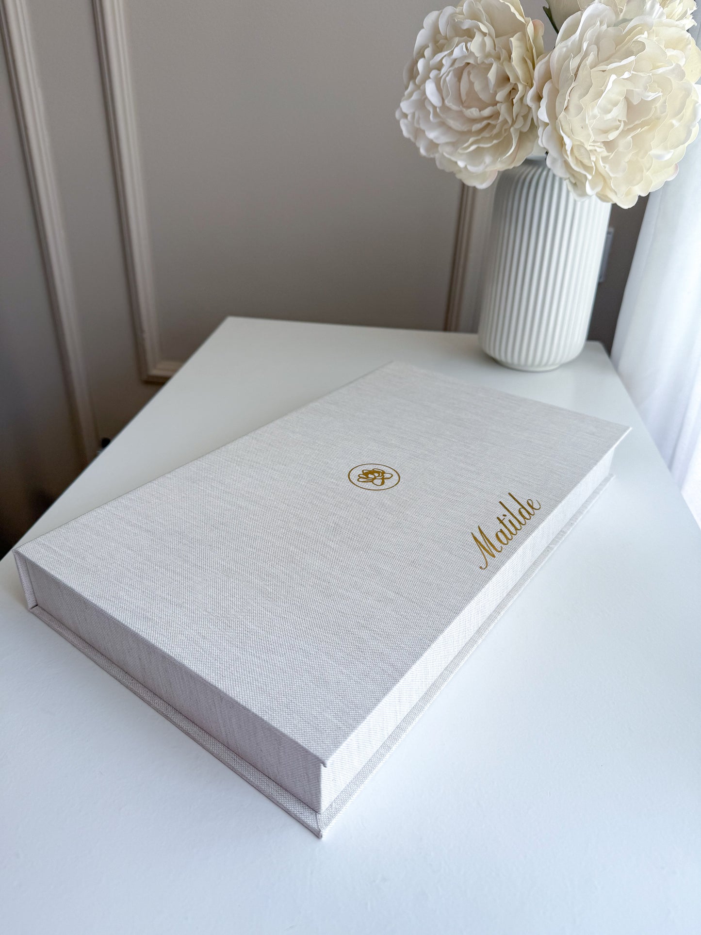 Caixa Porta-Jóias em Linho Pérola Personalizada (38cmx21cmx4cm)