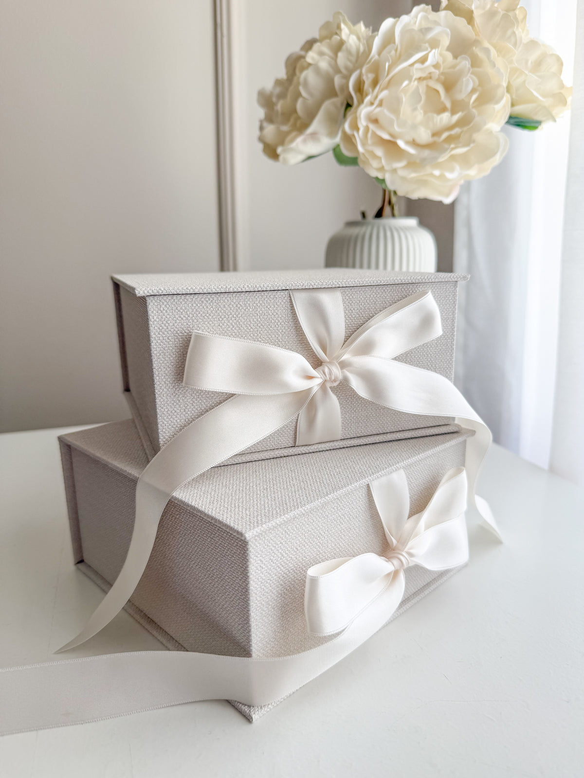MINI SPECIAL BOX • Mini Notebook + Scented Candle (16cmx16cmx8cm)