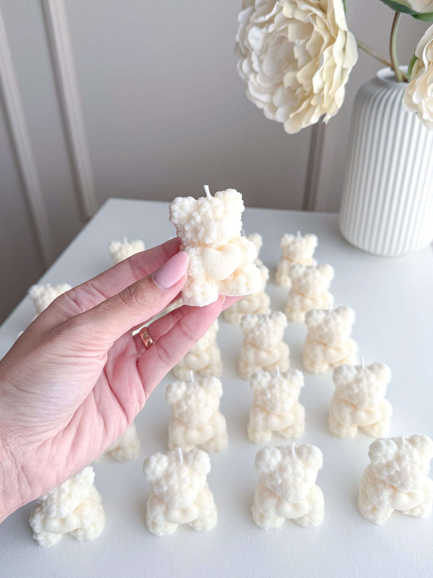 Vela Perfumada em Caixa Personalizada "Vichy" com laço Chanel