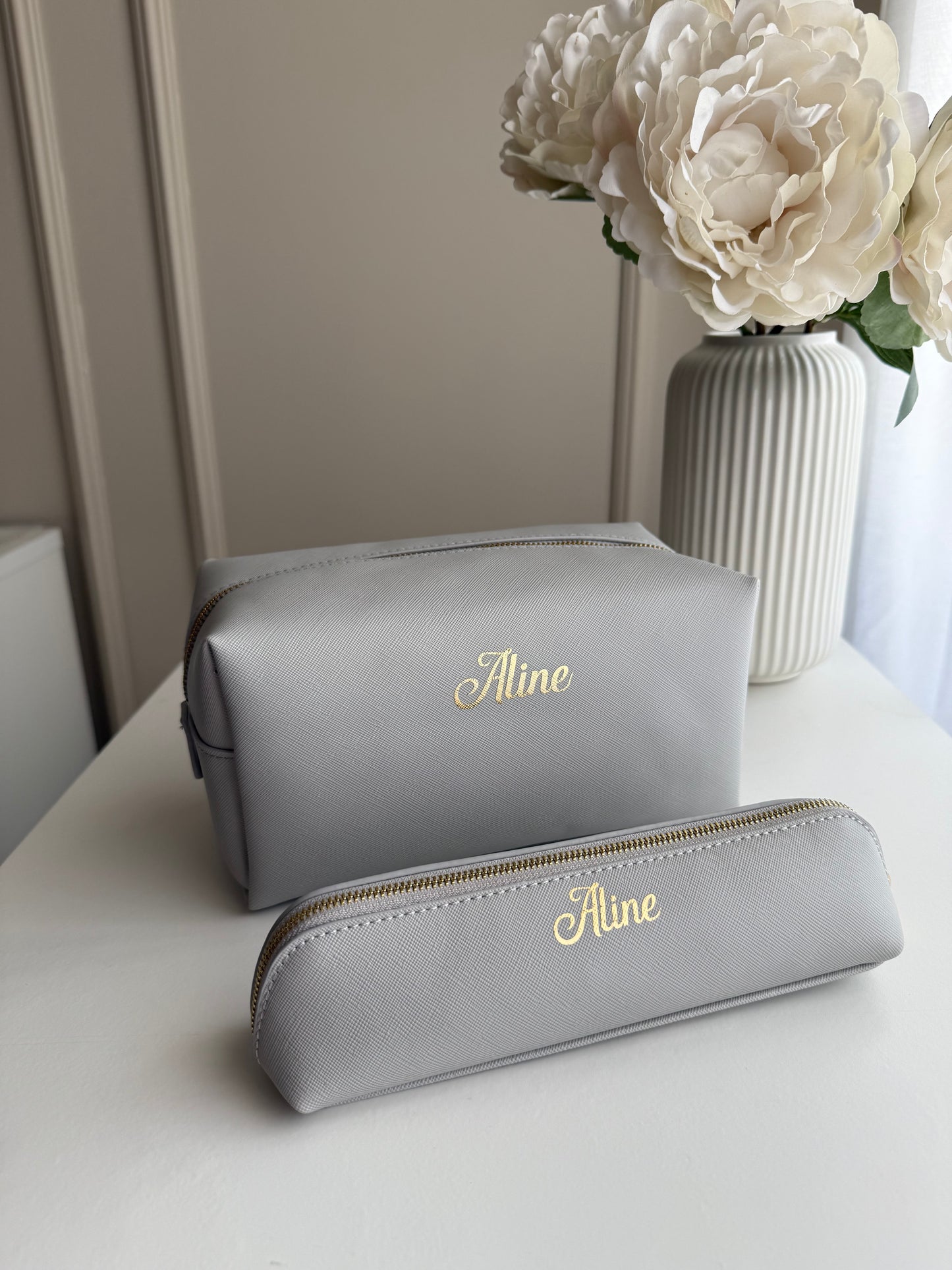 Nécessaire + Estojo Cinza Personalizados