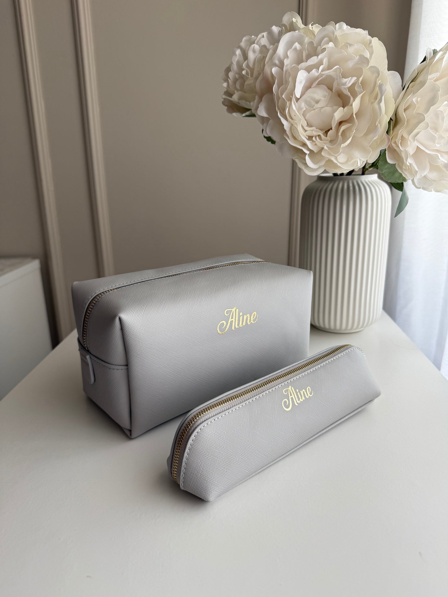 Nécessaire + Estojo Cinza Personalizados