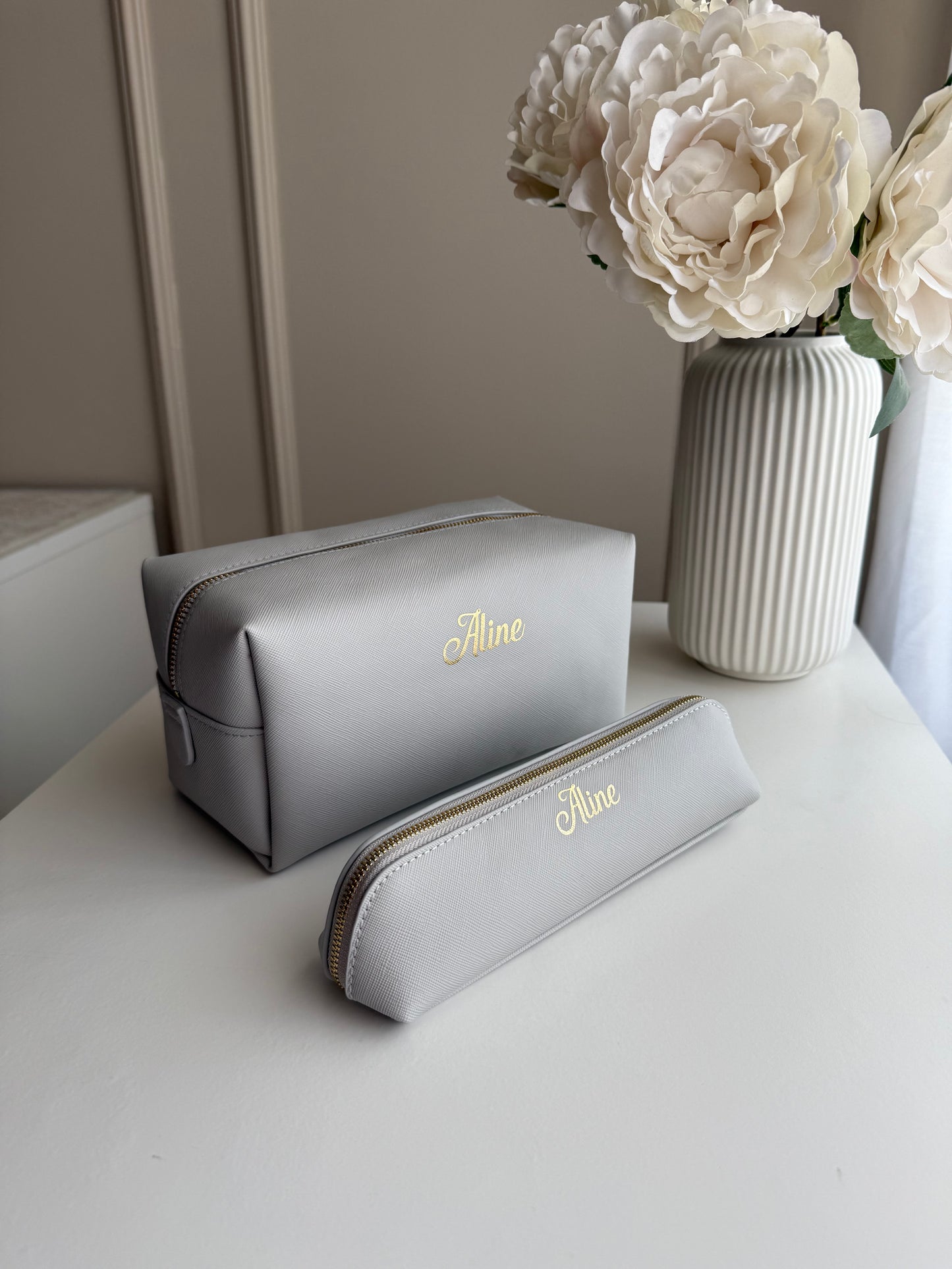 Nécessaire + Estojo Cinza Personalizados