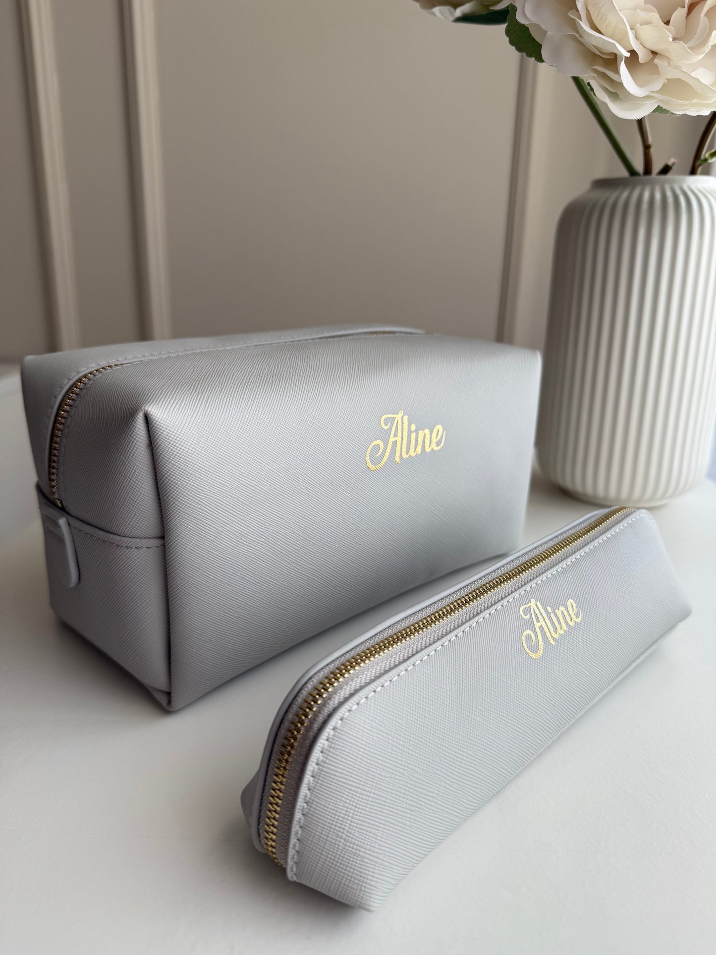 Nécessaire + Estojo Cinza Personalizados